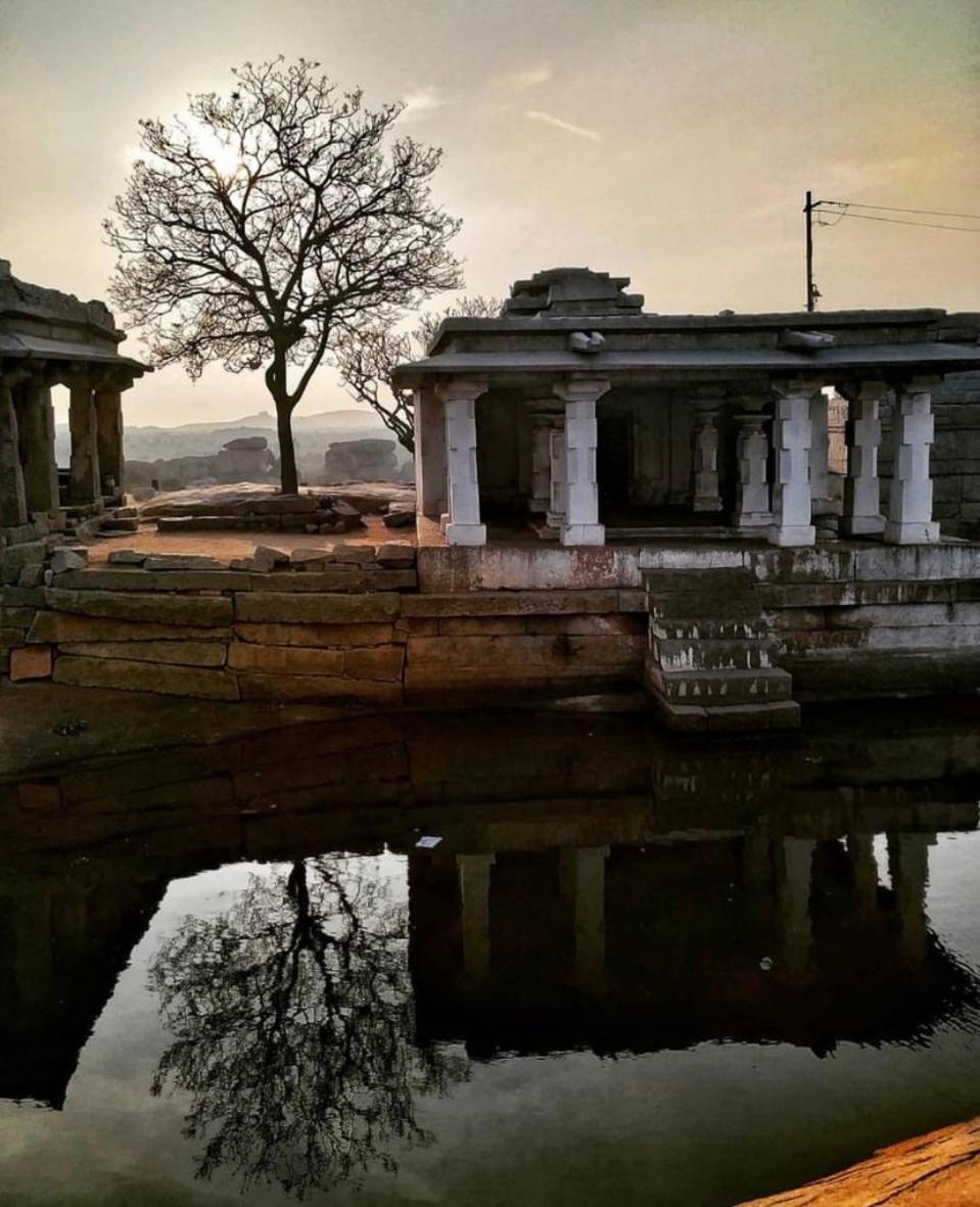 Sunrise Guest House & Restaurant Hampi Eksteriør bilde